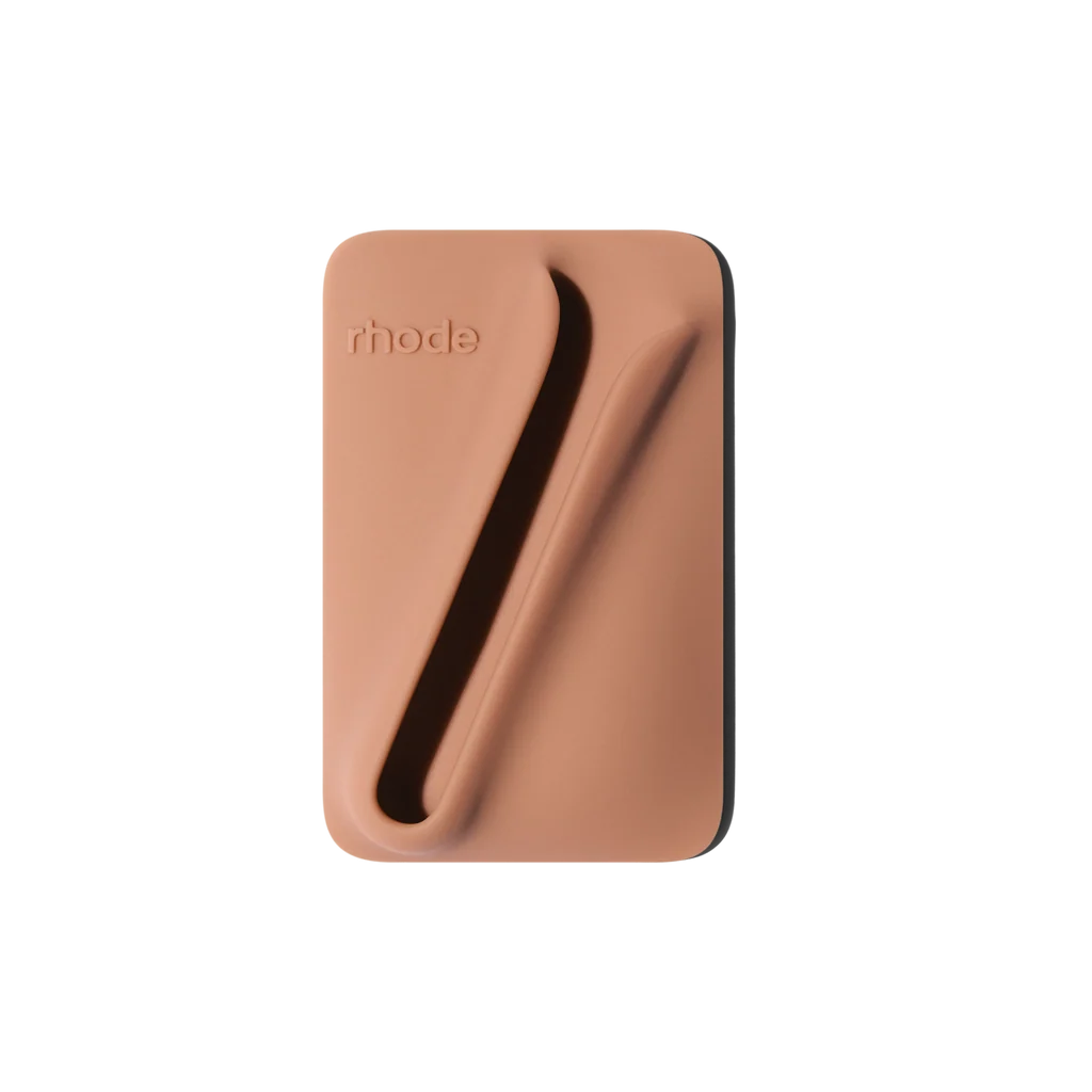 Snap on lip case