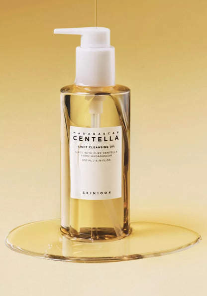 MADAGASCAR CENTELLA LIGHT CLEANSING OIL