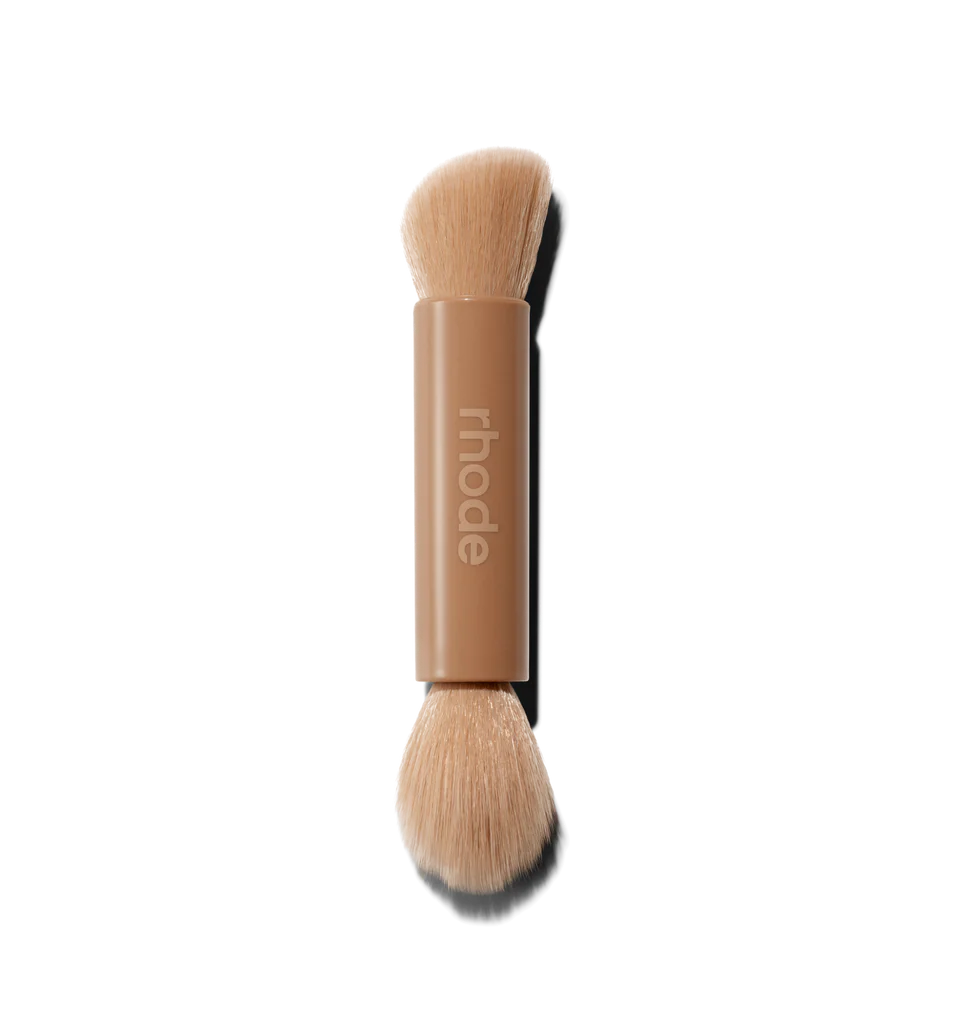 RHODE POCKET BRUSH - PRE-ORDER