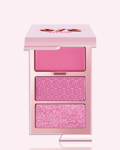 Cheek Clapper 3D Blush Trio Palette